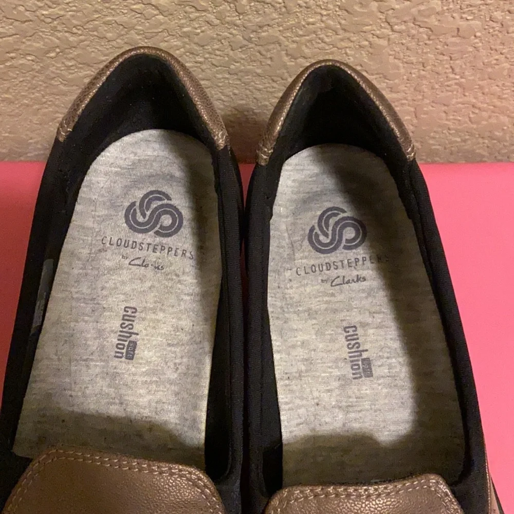 Metallic Cloudsteppers - Clarks - Picture 2 of 6